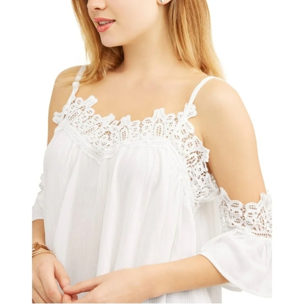 Miss Me Flowy Boho White Cold Shoulder Lace Trim Western Inspired Top Size S